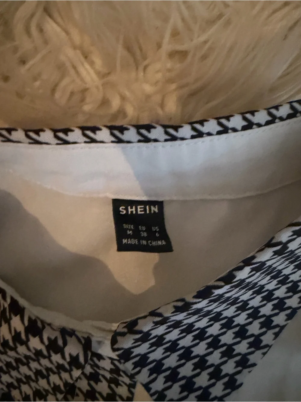 Shein Women's Two-Tone Houndstooth Contrast Button-Up Shirt - White/Black